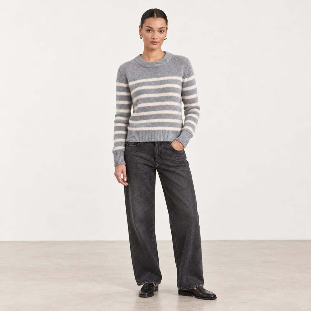 AQUA 100% Cashmere Gray White Striped Crewneck Sweater Preppy Winter Size S